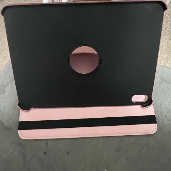 iPad Case - Picture 3 of 3